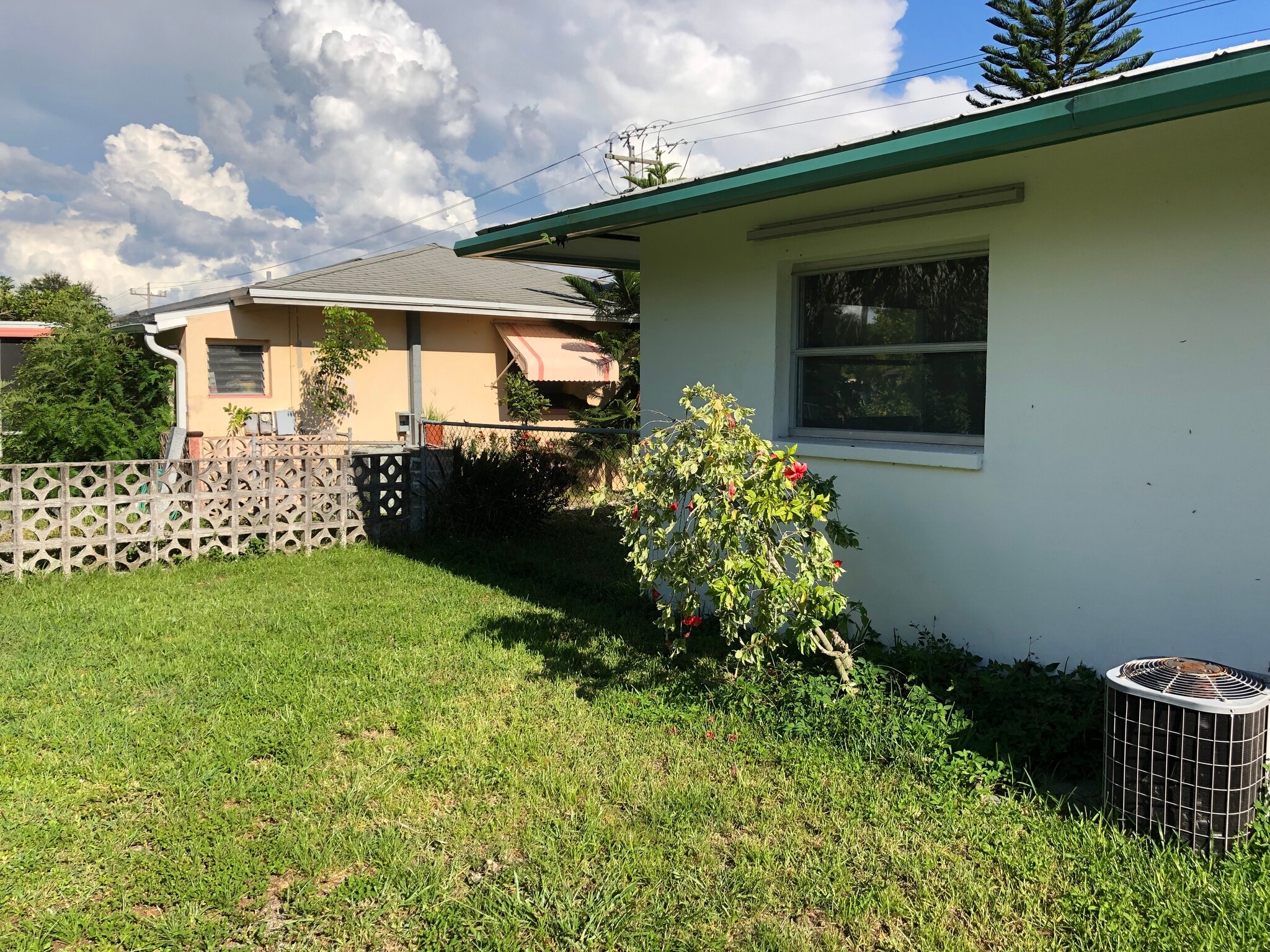 Building Photo - 709 El Dorado Pky E