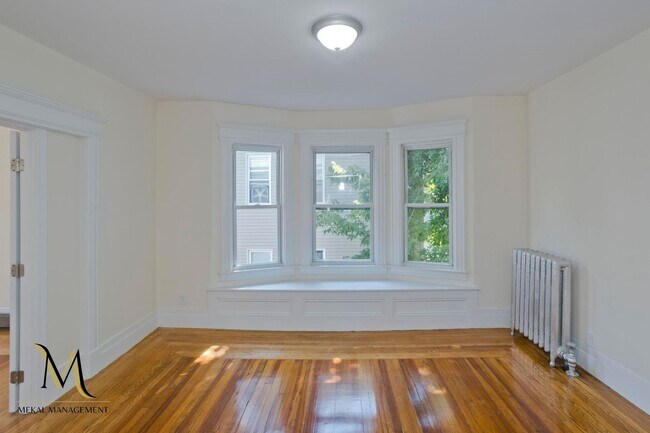 Building Photo - 20 Sachem St