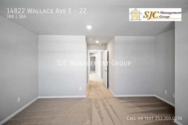 Building Photo - 14822 Wallace Ave E