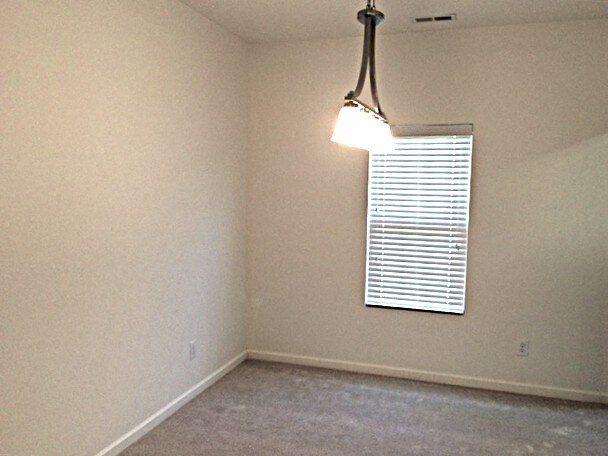 Building Photo - 4314 Tealeaf Dr