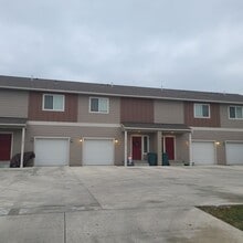Building Photo - 7170-7174 W Heritage Street