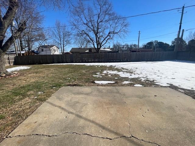 Building Photo - 2305 Sandy St