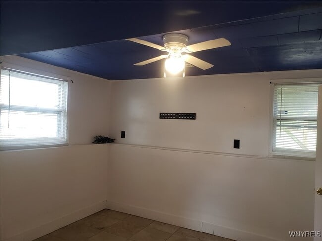 Building Photo - 3707 Horan Rd