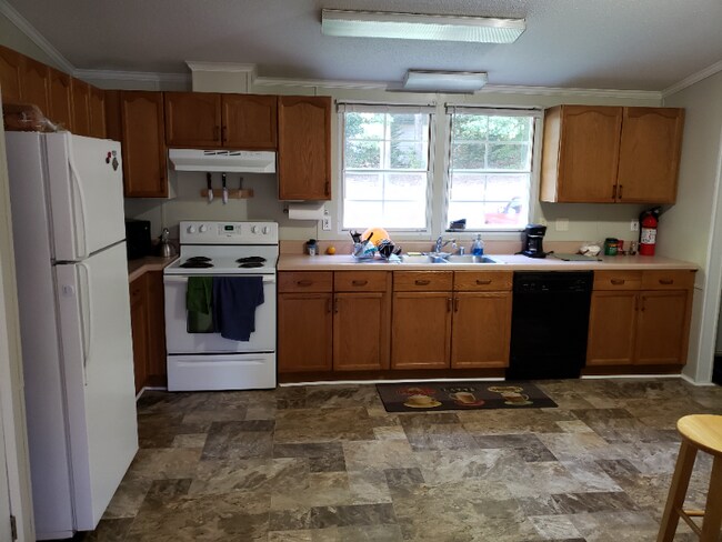 Building Photo - 3738 Vickery Dr