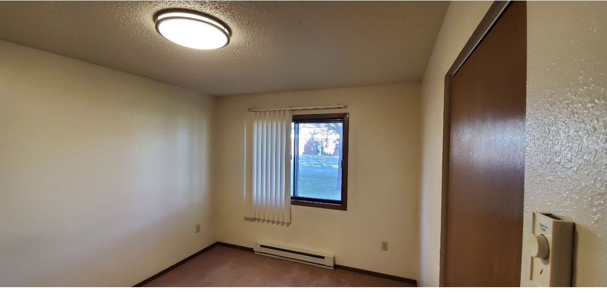 Bedroom - 829 Park Ave S