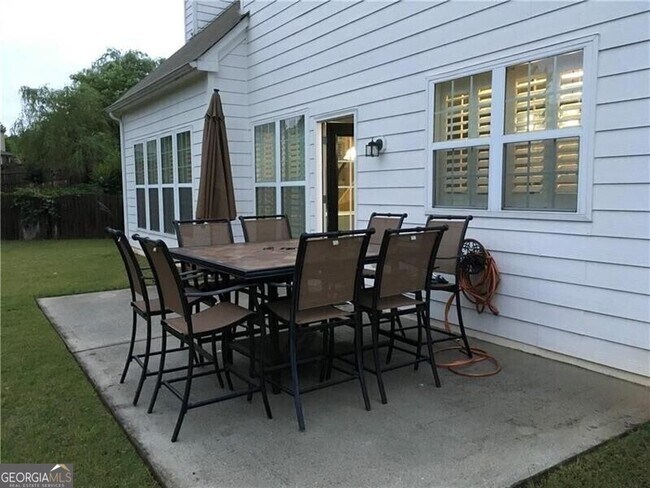 Building Photo - 500 Papillion Trace