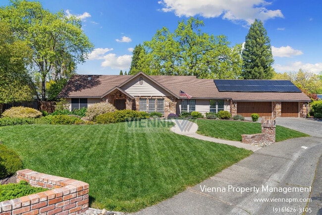 Primary Photo - 3539 Buckskin Ct