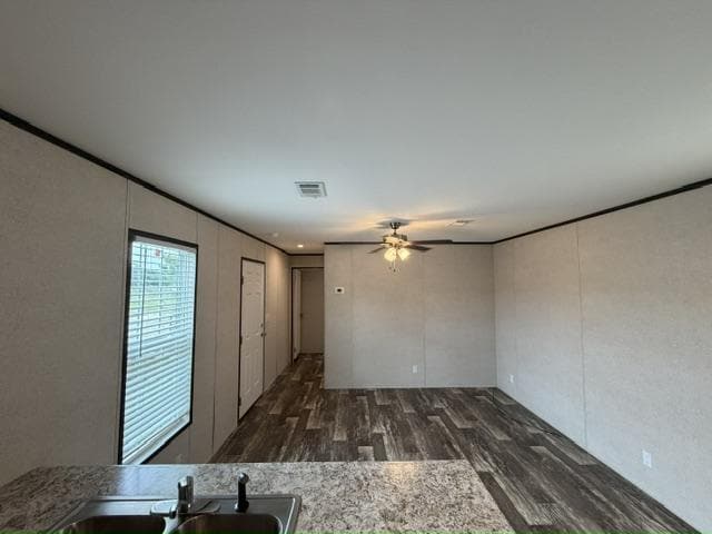 Building Photo - 157 Lakeside Garden Cir