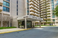 Building Photo - 4141 Henderson Rd