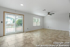 Building Photo - 9118 Meadow Springs