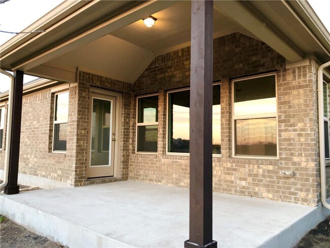 Building Photo - 509 Vista Gardens Dr