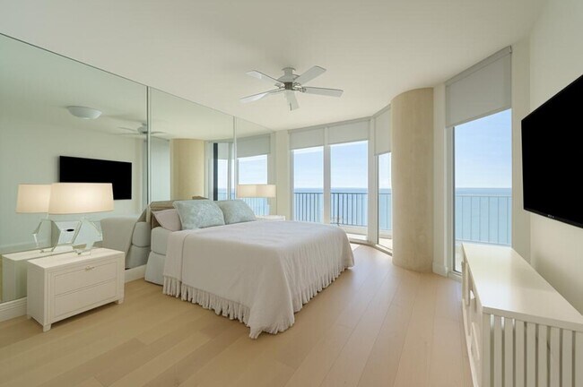 Building Photo - 800 Ocean Dr