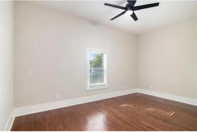Building Photo - 906 Metropolitan Pkwy SW