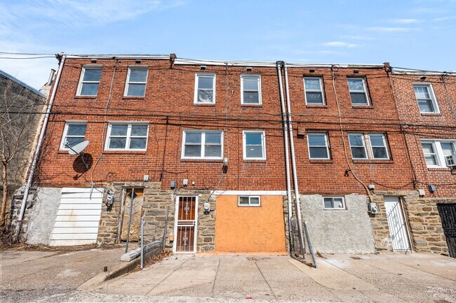 Building Photo - 1822 W Eleanor St
