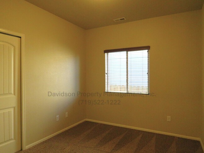 Building Photo - 7604 Dry Willow Wy