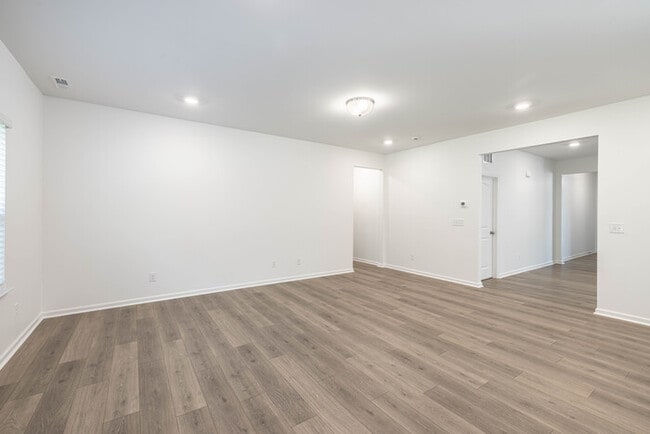 Building Photo - NEW 3 Bedroom Home - Stonebridge Fairways - AVAILABLE DECEMBER 2025