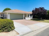 Building Photo - 24150 Cruise Cir Dr
