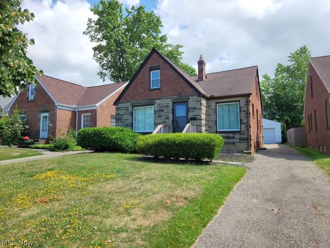 Building Photo - 4102 Verona Rd