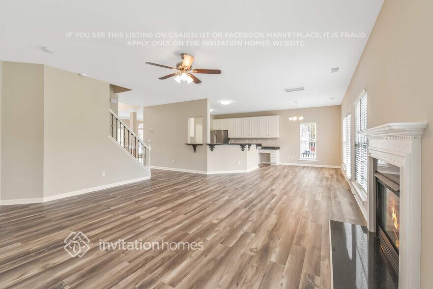 Building Photo - 11010 Amherst Glen Dr