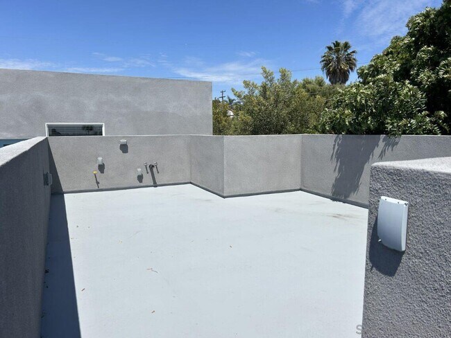 Building Photo - 3328 B St