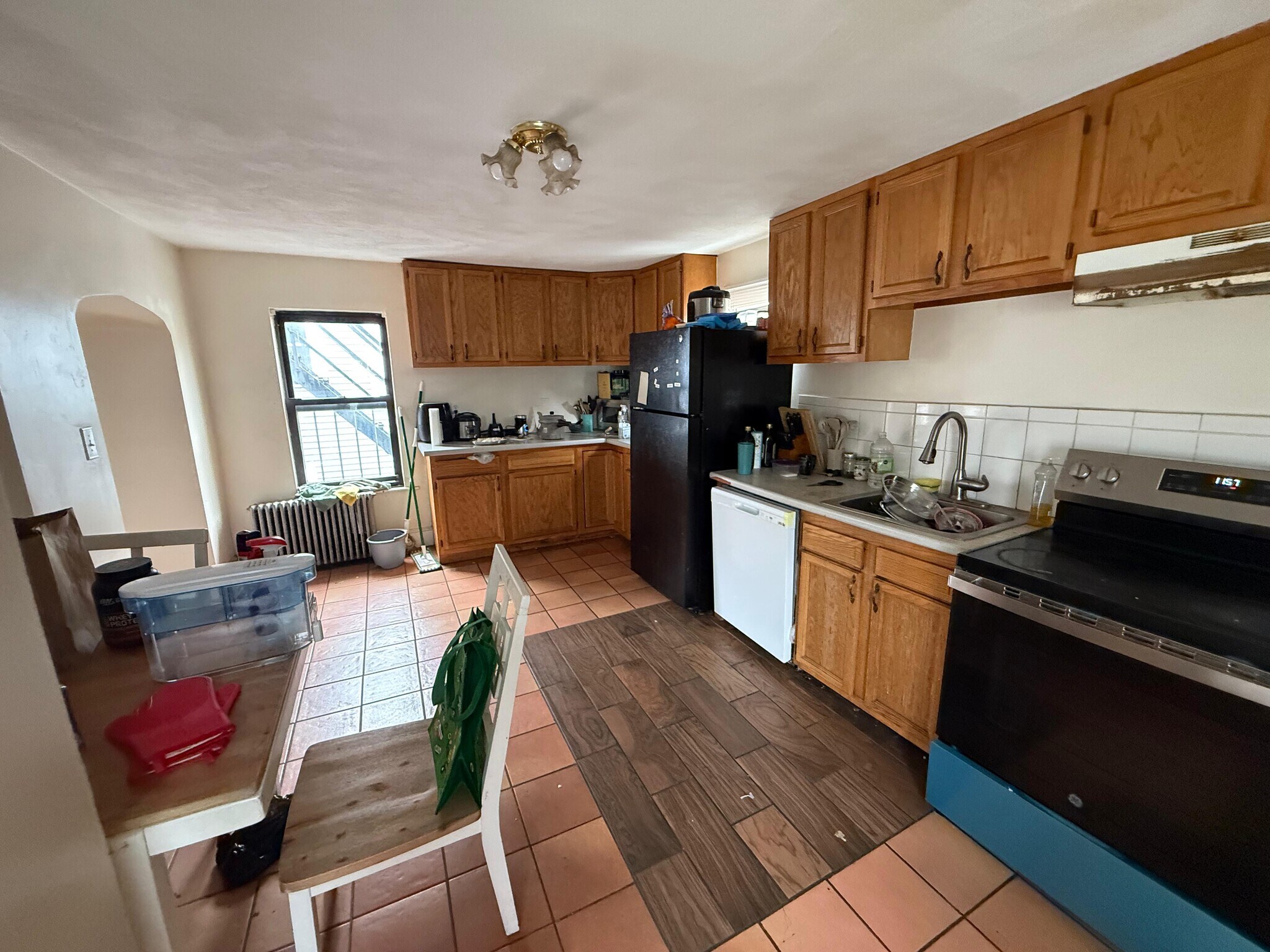 *Pictures are representative samples of the advertised unit. In some cases, the actual units you tou - 67 Allston St