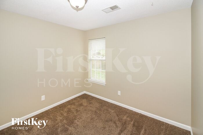 Building Photo - 10148 Cross Valley Dr