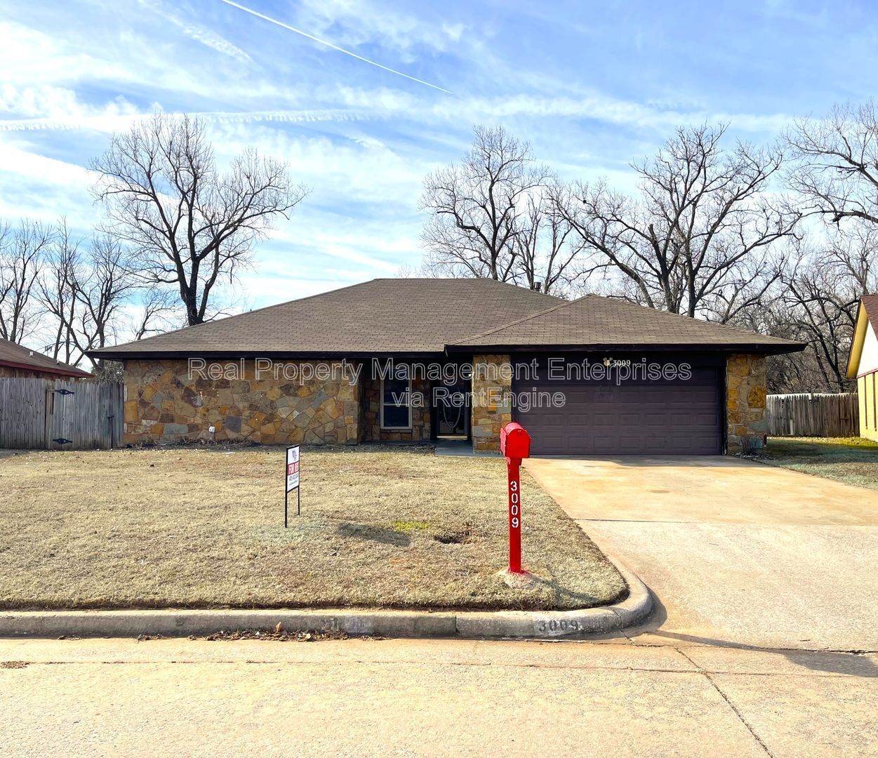 Building Photo - 3009 Big Oak Dr