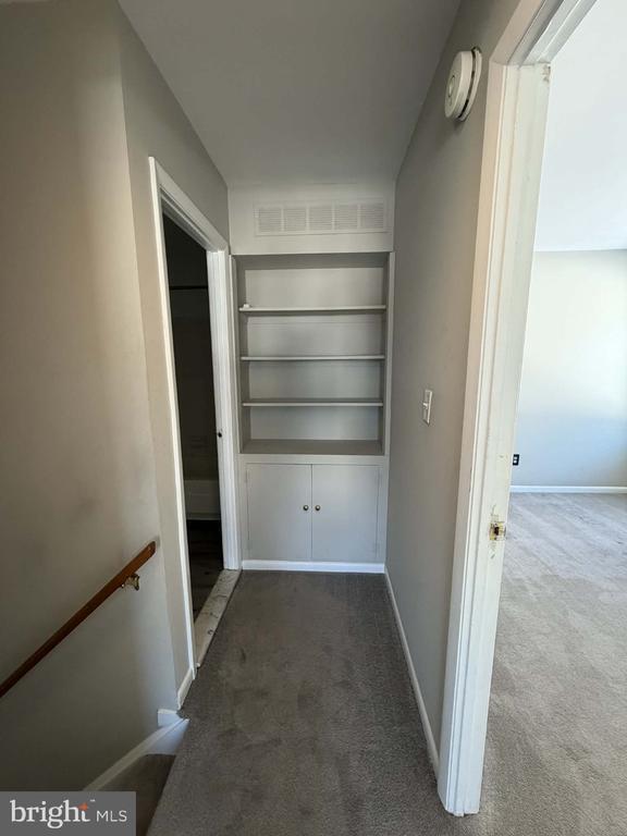 Building Photo - 111 Eastford Ct