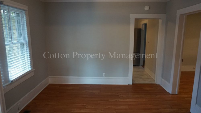 Building Photo - 3BR/1BA- Downtown Wilmington- $1,550/month...