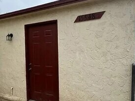 Building Photo - 317 S Broadway