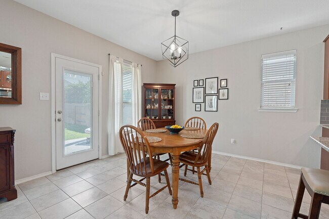 Building Photo - 476 Sheepshank Dr