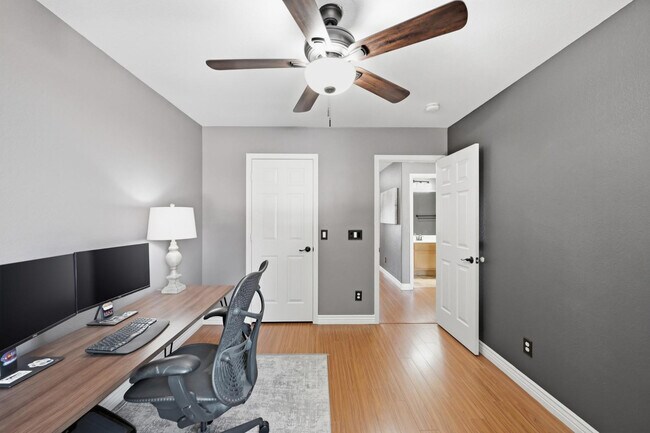 Building Photo - 3165 E Desert Ln