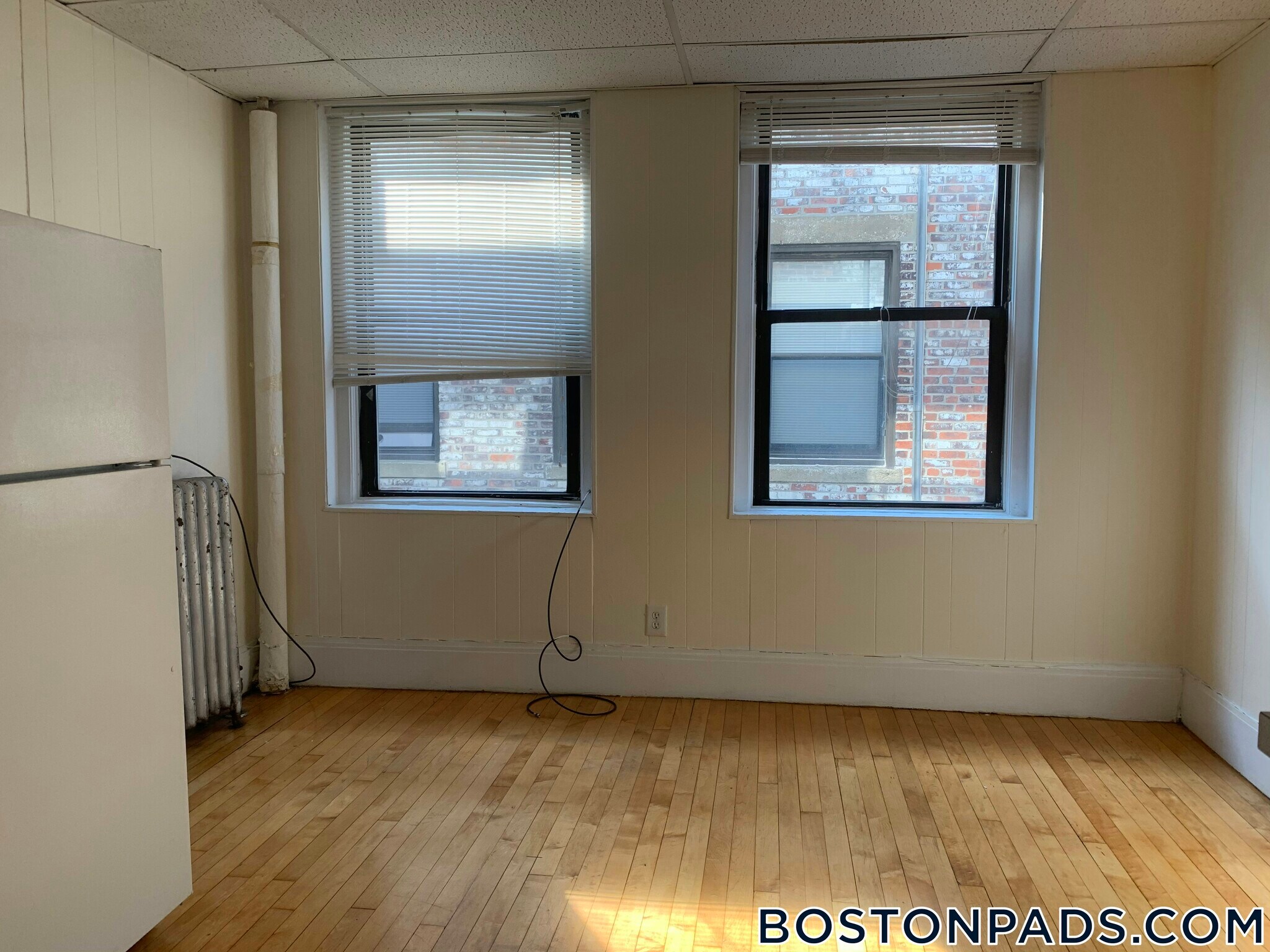 Building Photo - 437 Cambridge St