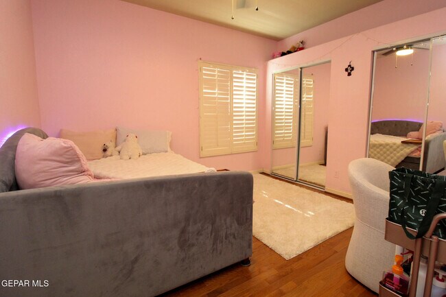 Building Photo - 6044 Los Pueblos Dr