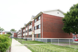 Paradise At Parkside Apartments Washington Dc Apartment Finder
