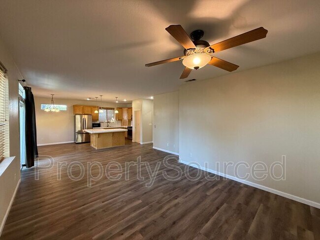 Building Photo - 2080 Picadilly Ct