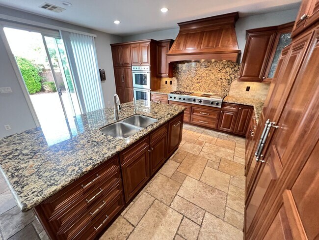 Building Photo - **COMING SOON** UPGRADED 5BD/3.5BA SUMMERLIN HOME W/ POOL!