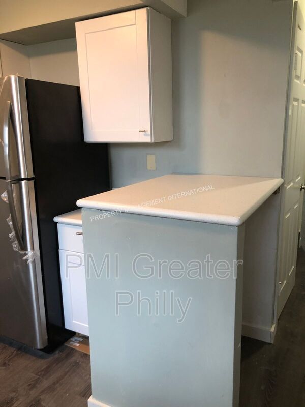 Building Photo - 4208 Westminster Ave