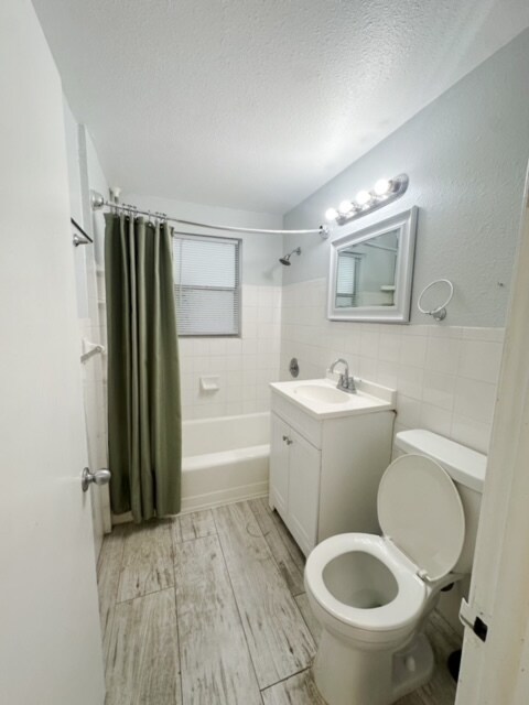 Building Photo - 9248 Collins Ave