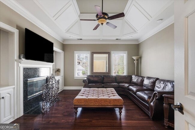 Building Photo - 530 Slane Trce