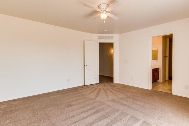 Building Photo - Beautiful 4 bed, 2.5 bath in Maricopa!
