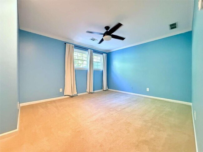 Building Photo - 8710 Mt Rushmore Dr