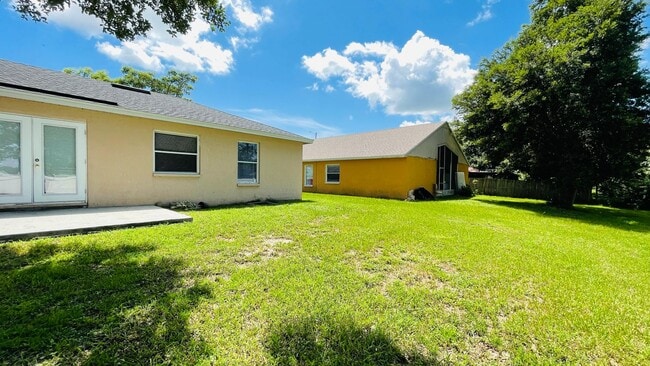 Building Photo - Winter Haven spacious 3/2 near Legoland!