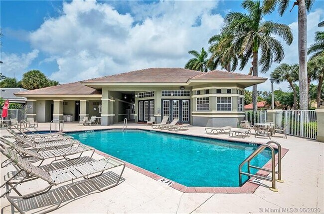 Building Photo - 3529 Dunes Vista Dr