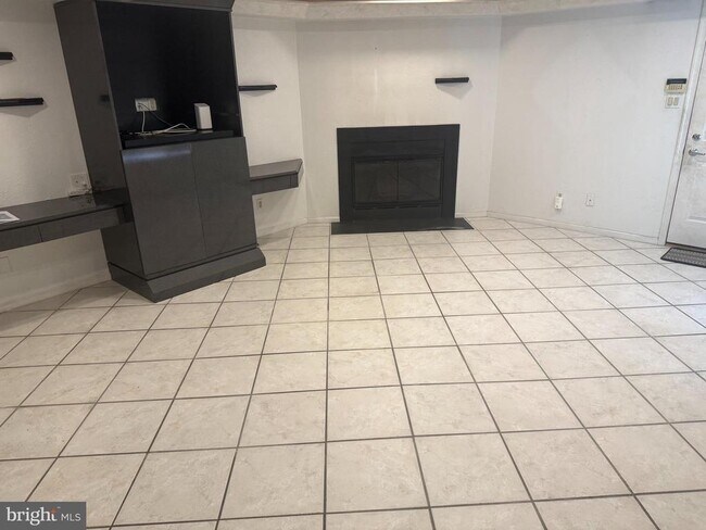 Building Photo - 203 Sunshine Lakes Dr