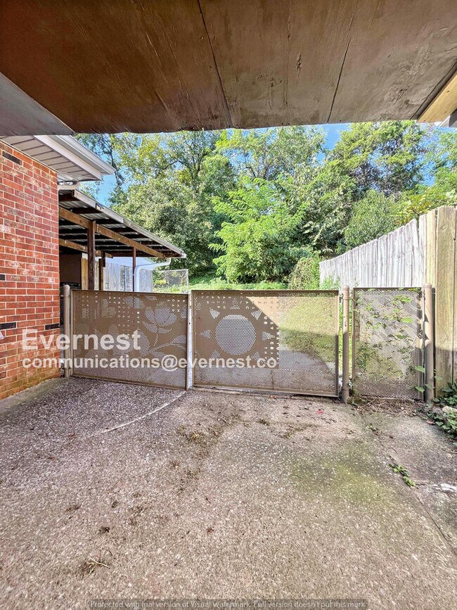 Building Photo - 209 Panamint Dr