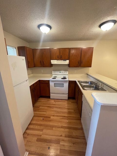 Building Photo - Charming 2-bedroom, 2-bath home