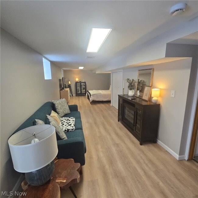 Building Photo - 3842 Parkdale Rd