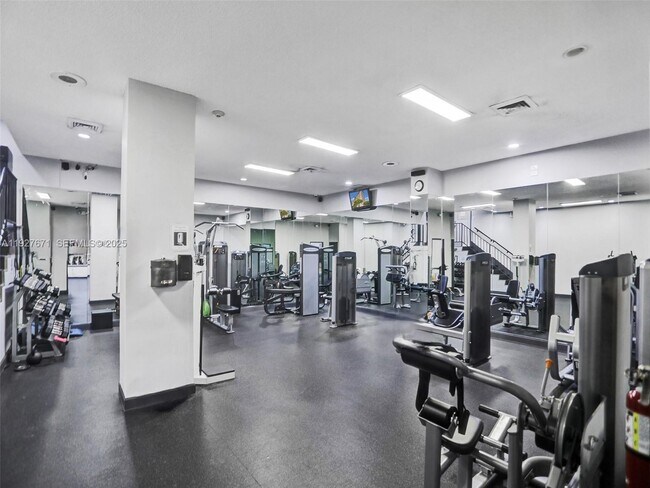 Building Photo - 251 174th St