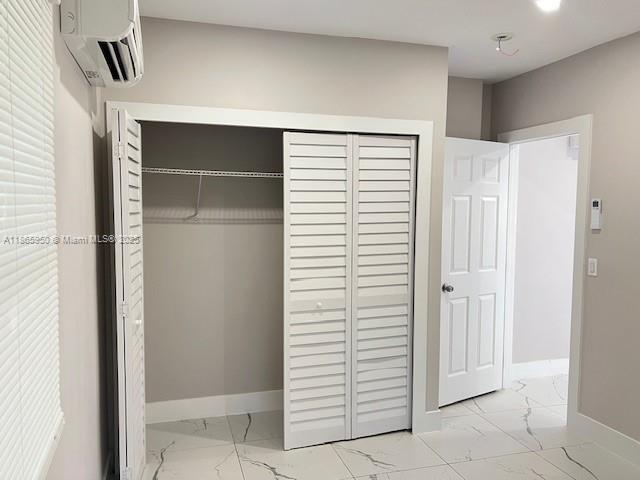 Building Photo - 922 NW 2nd St